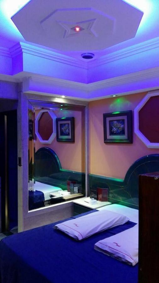 Hotel Gilda ブエノスアイレス エクステリア 写真